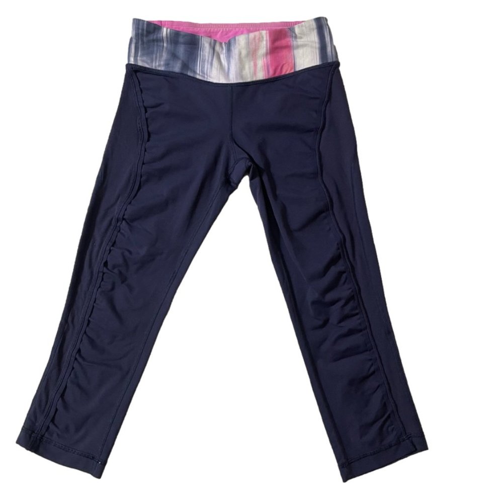 Lululemon Navy Capri Crops Size 4 - Picture 2 of 7